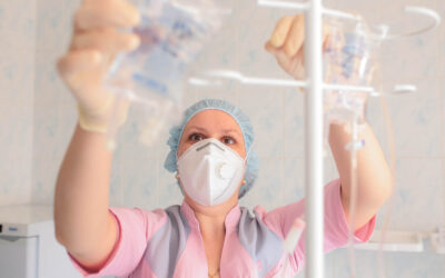 What are the standard ways to obtain vascular access?